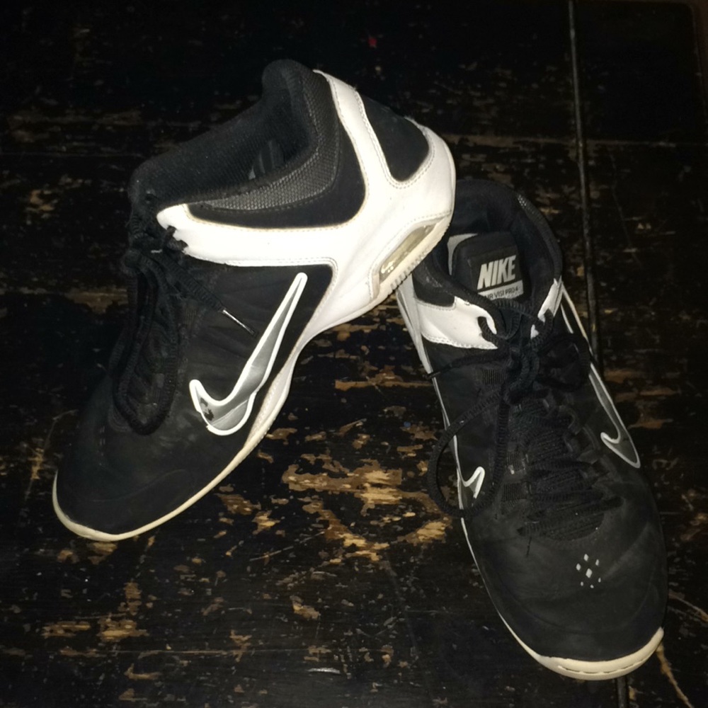 Nike Air VISI Pro 4 women's basketball shoes